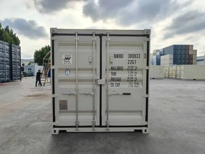 Container | semi novo | one way