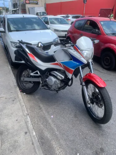 Falcon 400i NX