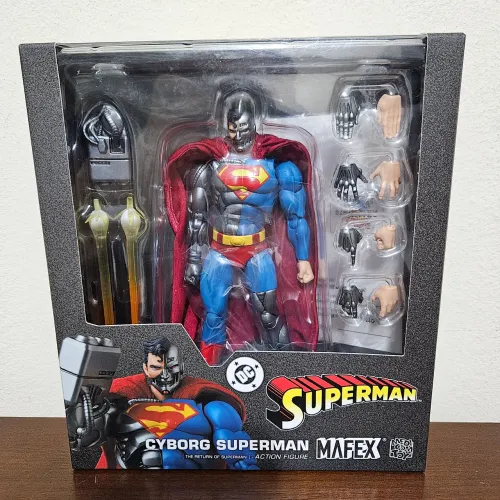 Mafex Superman Cyborg