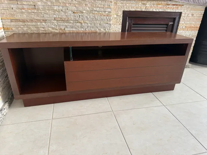 Rack TV