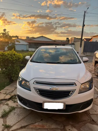 Chevrolet Onix Hatch LT 1.4 8V Flex Power Mec. 4P 2013