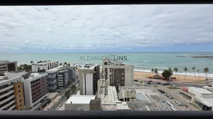 NOAH VERSATILE HOME. Quarto Sala novo, nascente e vista mar na Jatiúca