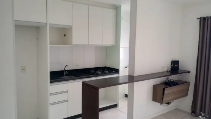 Alugo apartamento de 01 quarto