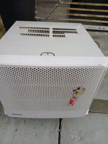 Ar condicionado Consul 10.000 Btus, 110V.