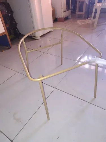 Estrutura para cadeira