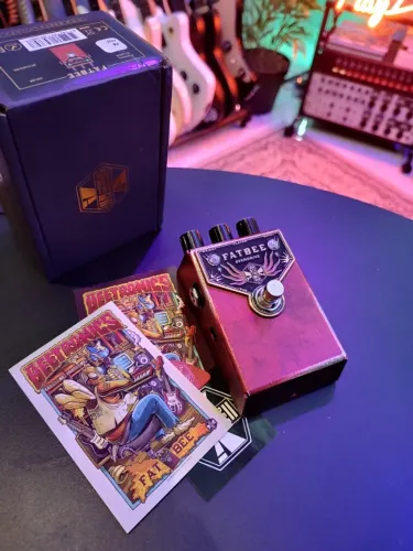 Pedal Beetronics Fatbee impecável nunca usado!