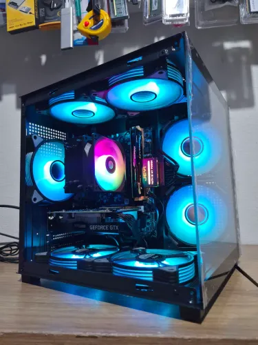 PC Gamer intel core i5-10400f 2x4GB DDR4 GTX1650 4GB