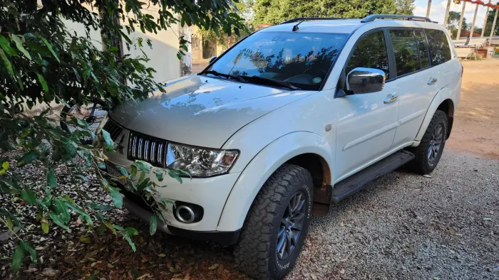Mitsubishi Pajero Dakar 3.2 4X4 T.i. Dies. 5P Aut. 2012