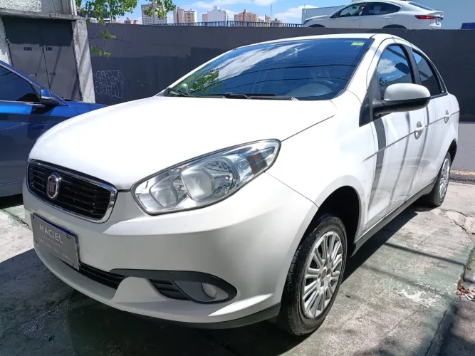 Fiat Grand Siena Attractive 1.0 Flex 8V 4P 2019