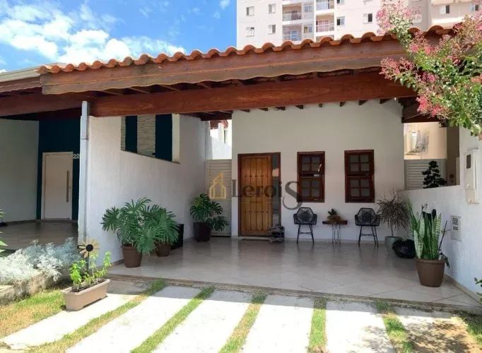 OPORTUNIDADE !! Casa com 2 dormitórios à venda, 90 m² por R$ 480.000 - Condomínio Villagio