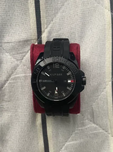 Relógio Tommy Hilfiger Masculino Preto