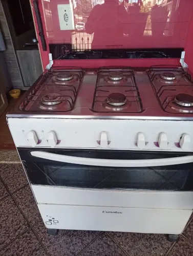 Vendo fogão seis bocas