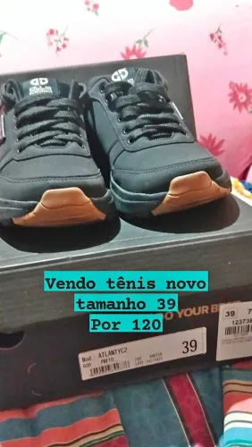 Tênis novo