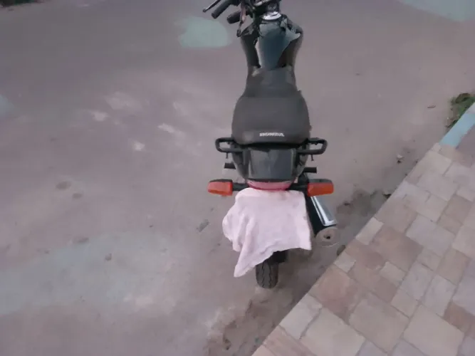 Moto em bom estado