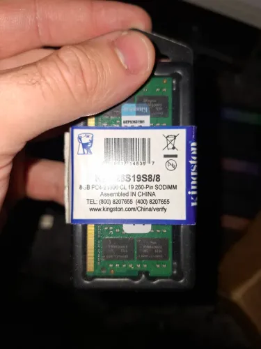 Memória RAM Kingston 8GB DDR4
