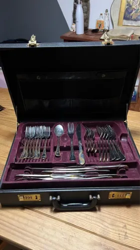 Faqueiro solingen inox banhado a ouro