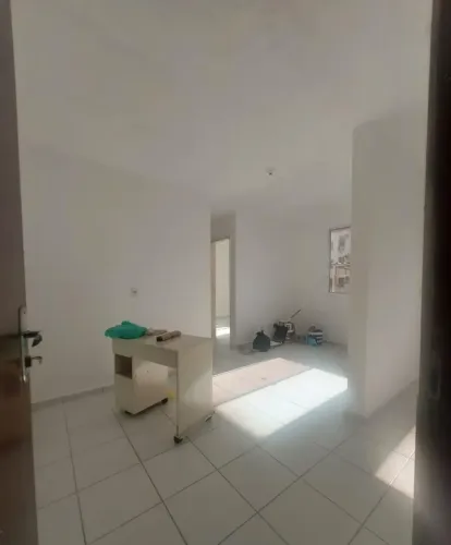 VENDO TÉRREO NO CONDOMÍNIO IDEAL SAMABAIA, 2/4 APTO A FINANCIAMENTO