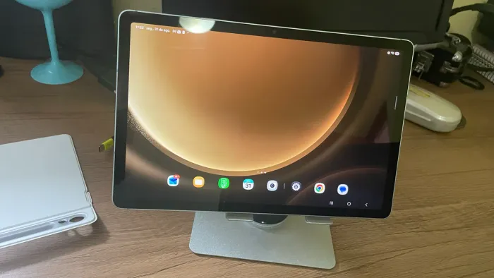 Samsung Galaxy Tab S9 FE 128GB 6GB RAM - Excelente Estado