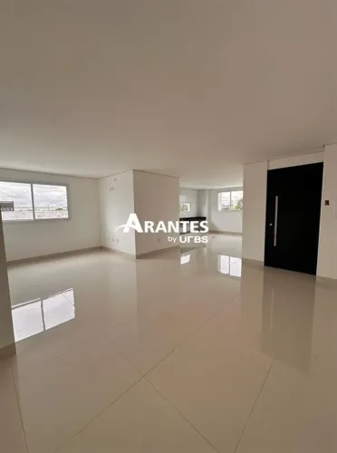 Apartamento de 121,25m² à venda no bairro Novo Mundo
