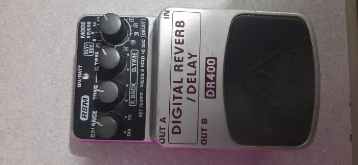 Pedal Digital Reverb/Delay