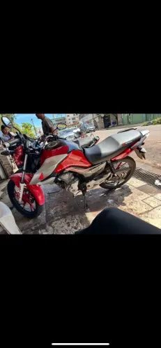 Vendo ou faço negócio em carro fan 160, 2020.