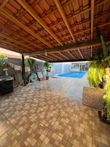 Casa à venda em Sumaré, Jardim Macarenko, com 3 quartos
