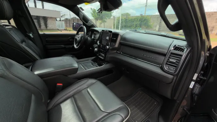 Ram 1500 Limited Night Edition 5.7 4X4 Aut. 2024
