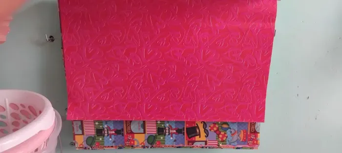 Material Escolar / Papel de presente e Parede