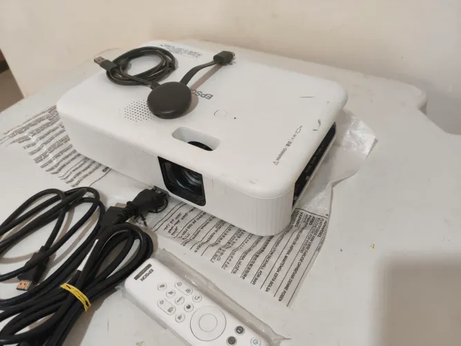 Projetor Epson FH02 Full hd + Chromecast 