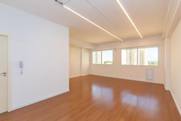 Sala Comercial em localização estratégica no Ecoville Curitiba/PR