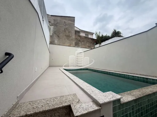 Sobrado com 3 quartos, Vila Galvão, Guarulhos - R$ 1.59 mi, Cod: 15916