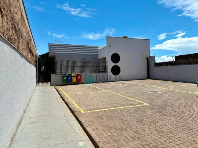 Kitnet com 2 dormitórios para alugar, 45 m² por R$ 1.200/mês - Zona 07 - Maringá/PR