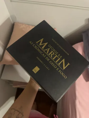 Box completo de As Crônicas de Gelo e Fogo, de, edição de colecionador da LeYa.