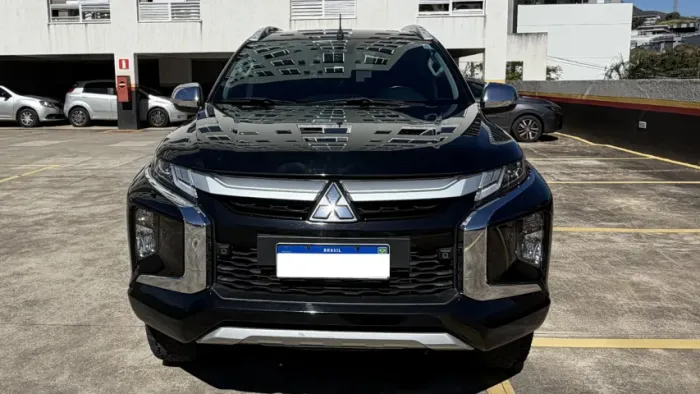 Mitsubishi L200 Triton Sport HPE-S 2.4 CD Dies. AUT 2023
