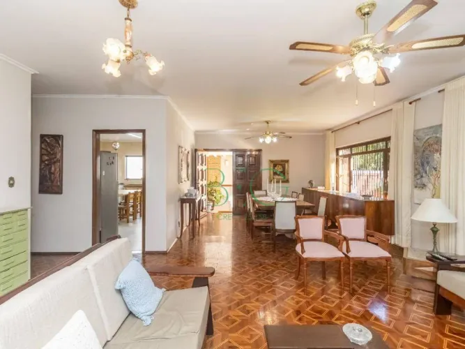 Casa com 3 dormitórios, 245 m² - venda por R$ 2.980. ou aluguel por R$ 223/mês - Alto de P