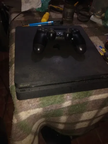 Videogame Playstation 4 Slim (Desbloqueado)