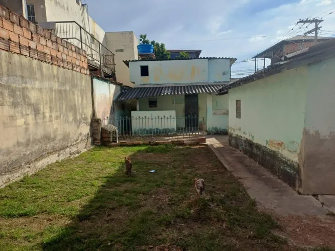 Casa à venda, 2 quartos, 1 vaga, São Geraldo - Belo Horizonte/MG