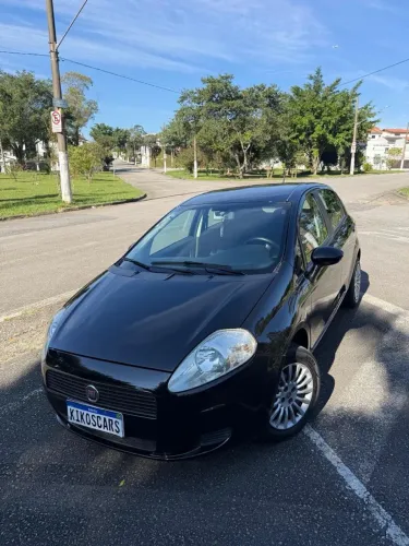 Fiat Punto Attractive 1.4 Fire Flex 8V 5P 2011