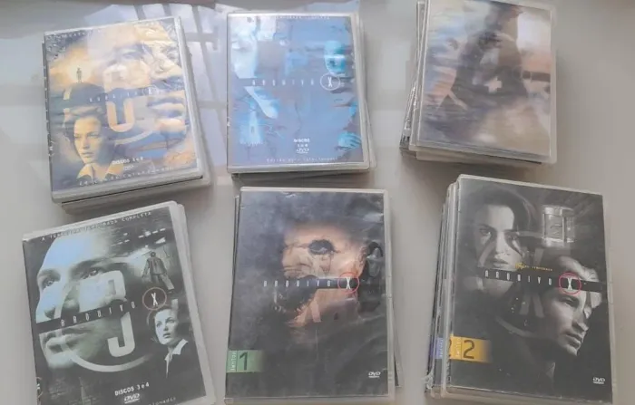 COLEÇÃO DVDs ARQUIVO X - 1° A 9° TEMPORADA