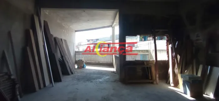 SALÃO COMERCIAL COM 170M² À LOCAÇÃO, VILA IZABEL - GUARULHOS/SP POR R$ 3.000,00