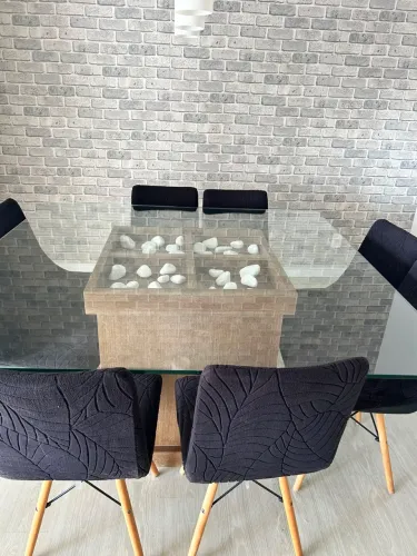 Mesa de jantar 8 lugares