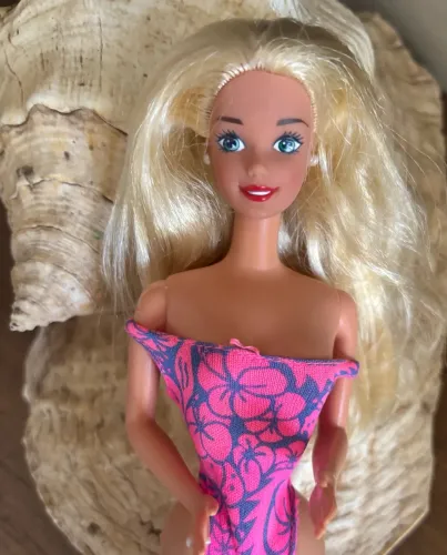 Boneca Barbie anos 90 (Mattel )