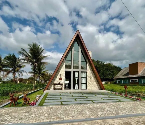 Casa com 3 dormitórios à venda, 162 m² por R$ 870.000,00 - Bananeiras - Bananeiras/PB