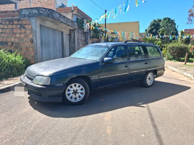 Chevrolet Omega GLS 2.2 / 2.0 (álcool) 1993