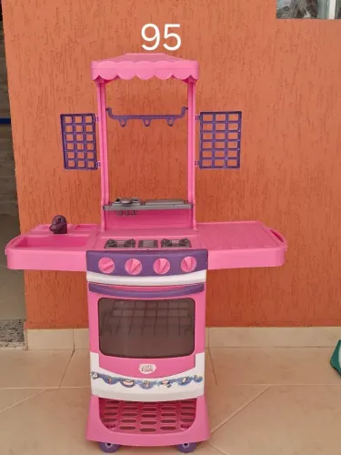 Cozinha de brinquedo