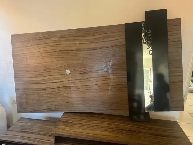 Rack com painel para TV