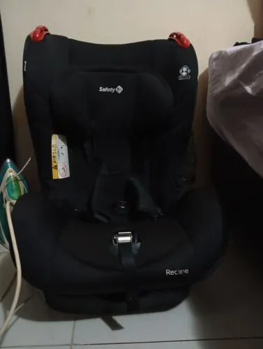 Cadeira reclinável automotiva 