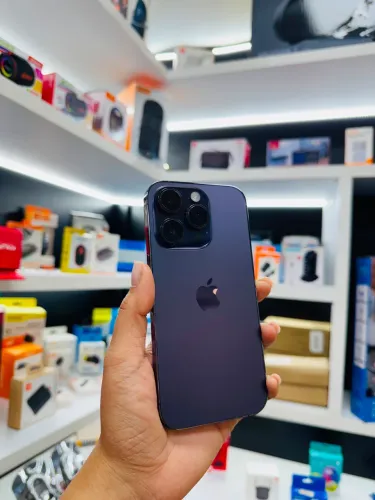IPHONE 14 pro 256Gb (bateria 84%)