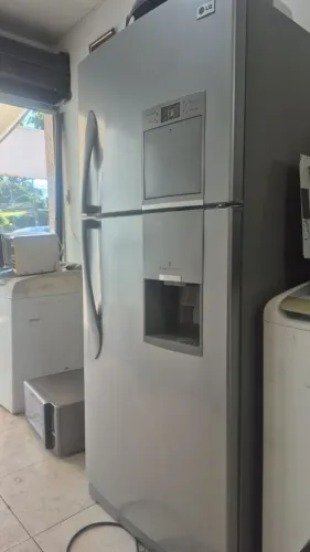 Refrigerador geladeira LG água na porta