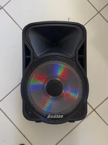 Caixa de som bootes